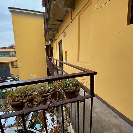Monolocale Morimondo 1 Milão Exterior foto