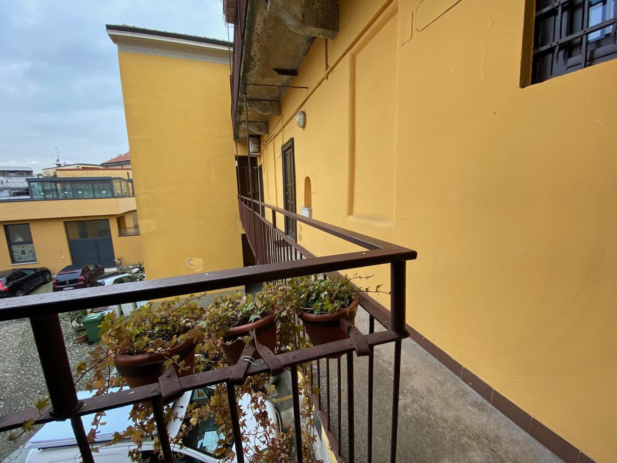 Monolocale Morimondo 1 Milão Exterior foto